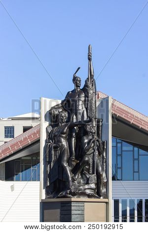 Wellington, New Zealand - June 4, 2016: The Statue Of Kupe, On The Wellington Waterfront, Shows The 