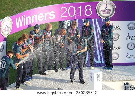 LEEDS, ENGLAND - JULY 17: England with the trophy after winning the 3rd Royal London One day International match and series between England and India at Headingley Cricket Ground on July 17, 2018