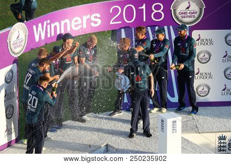 LEEDS, ENGLAND - JULY 17: England with the trophy after winning the 3rd Royal London One day International match and series between England and India at Headingley Cricket Ground on July 17, 2018