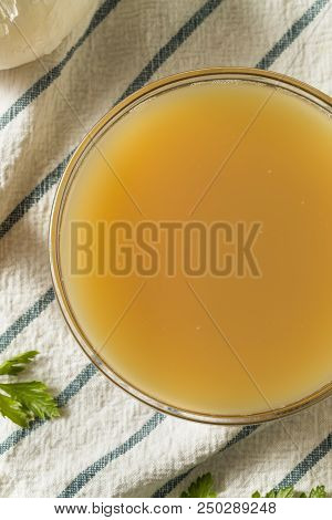 Organic Chicken Bone Broth