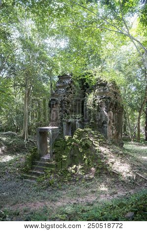 Cambodia Kampong Thom Sambor Prei Kuk Temple
