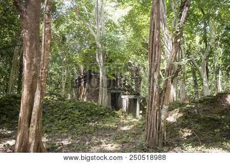 Cambodia Kampong Thom Sambor Prei Kuk Temple