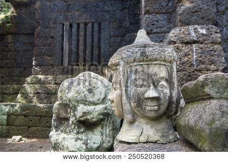 Cambodia Kampong Thom Prast Kuha Nokor Temple