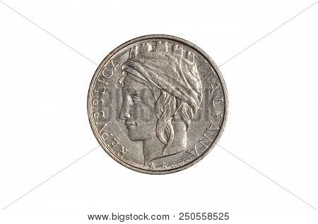 100 Italian Lire Coin Close-up From 1990s Italy, Head Side With Italia Turrita Icon. Isolated On Whi