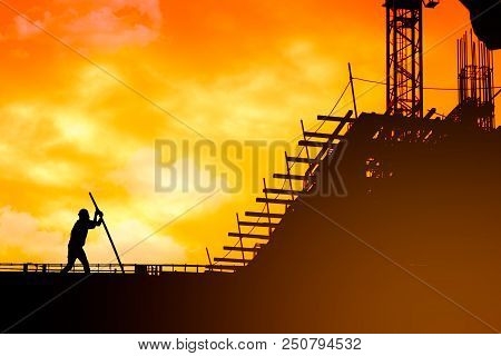 Construction Worker Working On A Construction Site,for Construction Teams To Work In Heavy Industry,