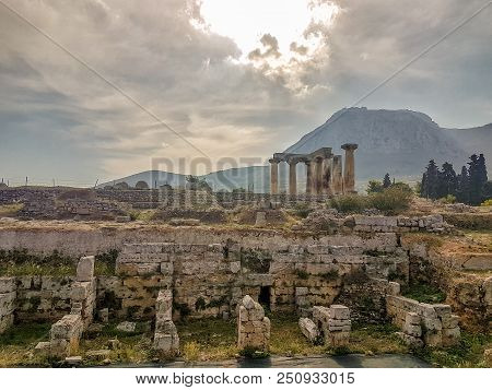 Corinth, Greece 15 August 2017. Ancient Corinth In Greece. A Beautiful Historic Destination.