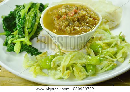 Horseshoe Crab Chili Paste Eat Couple With Variety Boiled Vegetable On Plate