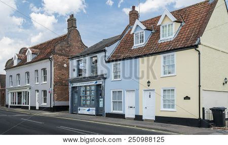 Beccles, Suffolk, Uk, July 2018 - View Of The Historic Buildings In Blyburgate, Beccles Suffolk, Uk