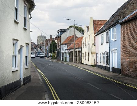 Beccles, Suffolk, Uk, July 2018 - View Of The Historic Buildings In Blyburgate, Looking Towards The 