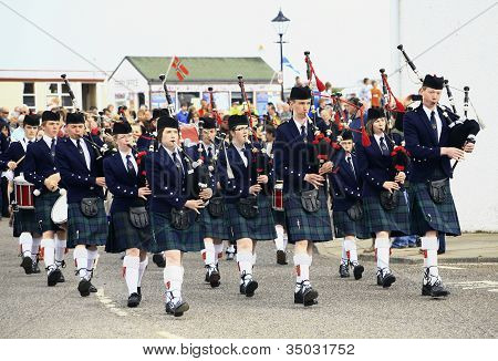 ดนตรีท่อที่จอห์น O'Groats, Caithness สกอตแลนด์