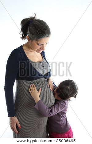 Pregant žena s dcerou