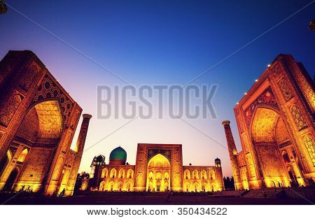 Architectural detail in ancient architecture. Usbekistan, Samarkand.