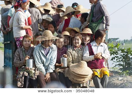 Trabajo en Myanmar