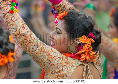 Kolkata, India - 1st March, 2018 : Girl Dancers Dressed In Sari, Traditional Indian Dress With Palas