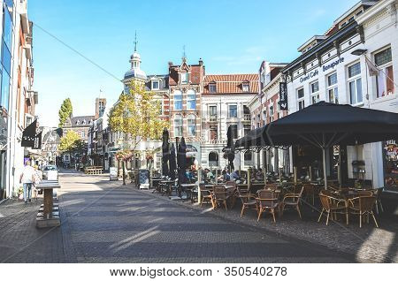 Venlo, Limburg, Netherlands - October 13, 2018: Street With Cafes, Restaurants, And Bars In The Hist