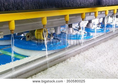Automatic Industrial Line For Washing And Cleaning Carpets