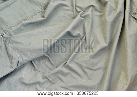 The Texture Of The Fabric Is Olive-colored, Which Is Similar To The Uniform Of American Soldiers Of 