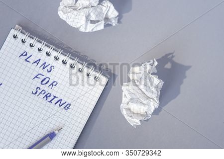 Making Plans For Spring Break. Paper Notepad With Text - Plans For Spring. Copy Space. Planning Spri