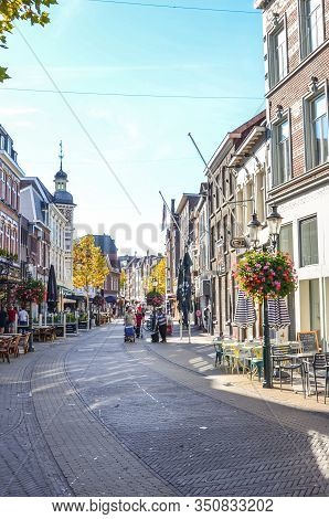 Venlo, Limburg, Netherlands - October 13, 2018: Street With Cafes, Restaurants, And Bars In The Hist
