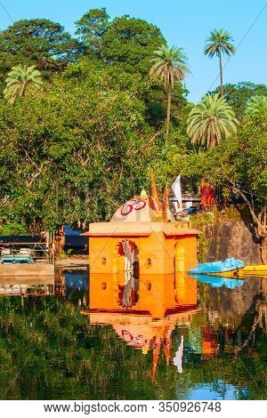 Shiva Temple On Nakki Lake In Mount Abu. Mount Abu Is A Hill Station In Rajasthan State, India.