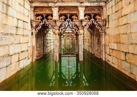 Raniji Ki Baori Or Queens Stepwell Is A Noted Stepwell Situated In Bundi Town In Rajasthan State In 
