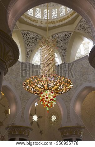 Abudhabi, Uae - December 28 2017: The Amazing Crystal Chandelier Of Sheikh Al Zayed Mosque