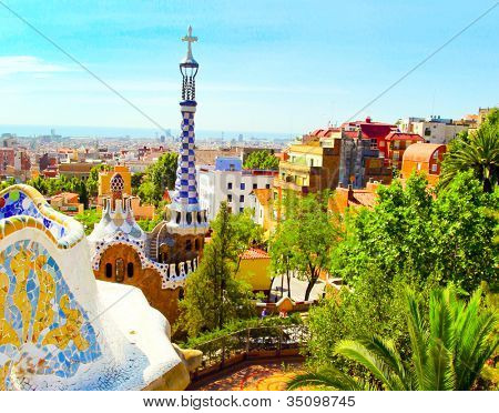 Il famoso Parco Guell a Barcellona, Spagna.