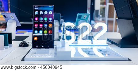 February 15, 2022, Moscow, Russia. The New Samsung Galaxy S22 Ultra Mobile Phone In A Store Window.