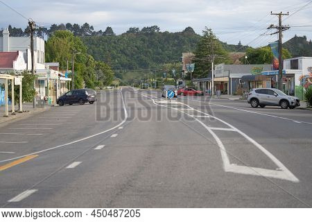 Tolaga Bay New Zealand - February 6 2022; State Highway 35 And Buildings Through Small Town New Zeal