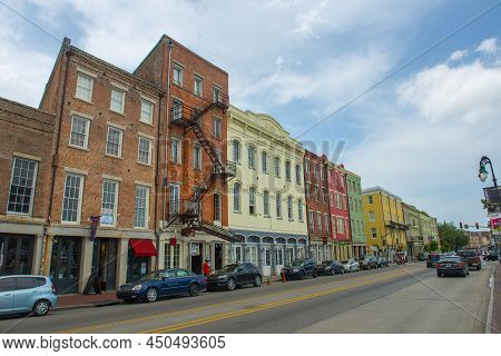 New Orleans - May. 28, 2017: Historic Commercial Buildings At 233 N Peters Street Between Bienville 
