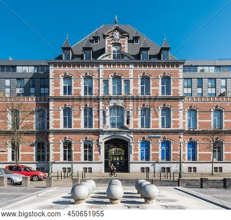 Schaerbeek, Brussels Capital, Belgium, 04 20 2019 Facade Of The Former Military Base Of Dailly -baud