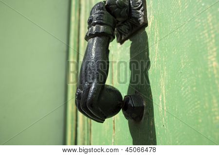 Classico battente porta in nero