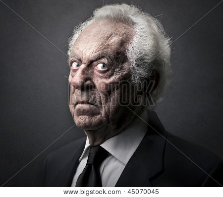 portret starszego biznesmen złe