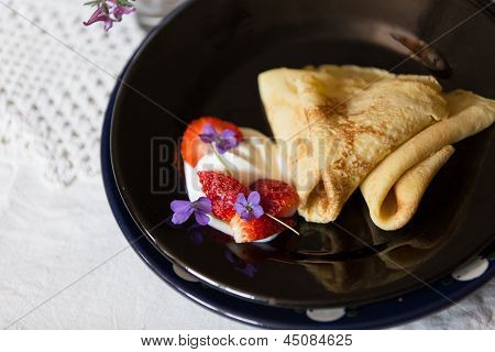 Pancakes, Strawberries And Cream