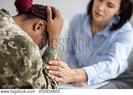 Professional Psychiatrist Helping Black Military Woman Overcome Posttraumatic Stress Disorder