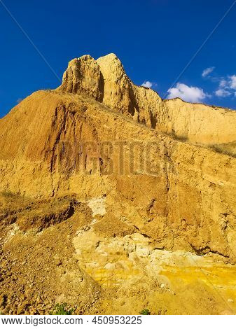 Big Cave Canyon In The Kherson Region On The Bank Of The Estuary. Stanislav Clay Mountains And Canyo