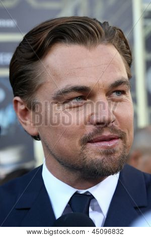 NEW YORK-NOV 18: Herec Leonardo DiCaprio navštěvuje premiéru 