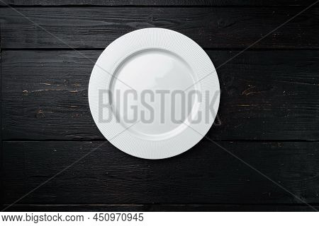 White Plate Empty Utensil Set With Copy Space For Text Or Food With Copy Space For Text Or Food, Top