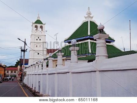 Kampung Kling Mosque