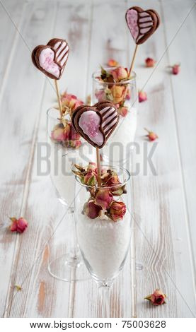 Chocolate filled heart cookie pops for ValentineÃ?ÃÂ´s Day
