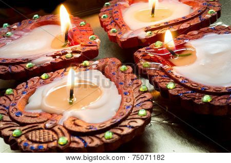 Lit Earthenware Diyas For Diwali