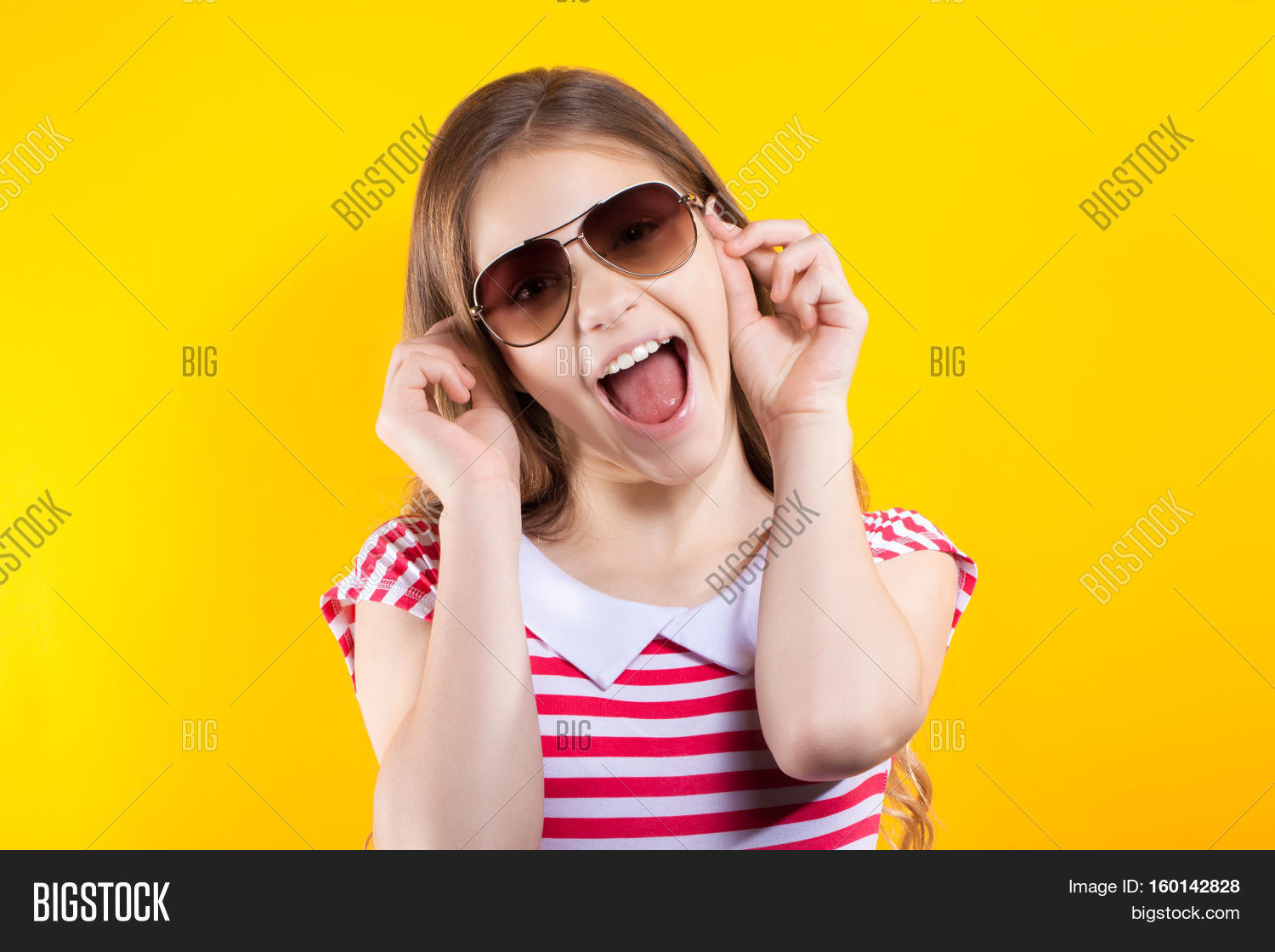 Pretty Girl Sunglasses Image & Photo (Free Trial) Bigstock