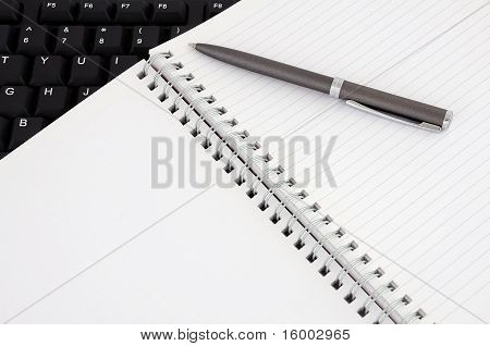 Dagbog og tastatur