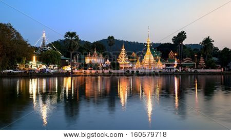 Wat Jongklang - Wat Jongkham the most favourite place for tourist in Mae hong son Thailand