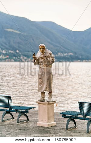 Mimic With Gesture Of Frozen Movement In Ascona