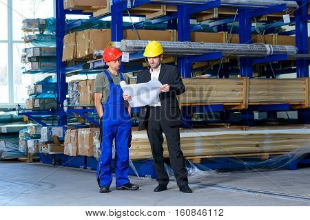 Boss And Worker In Conversation