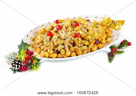 a traditional Italian Christmas stuffoli honey balls