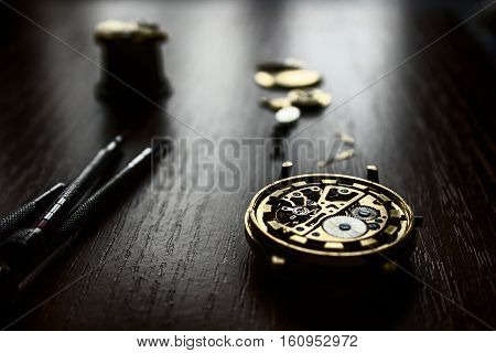 the process of repair of mechanical watches