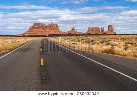 Monument Valley Navajo Tribal Park in Utah USA