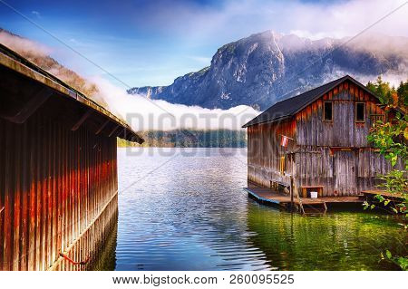 Misty And Sunny Morning On Altaussee Village. Sunny Autumn Scene In The Morning. Location: Resort Vi